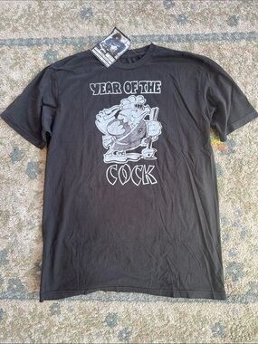 Worn Free Black Chicken Graphic Tee